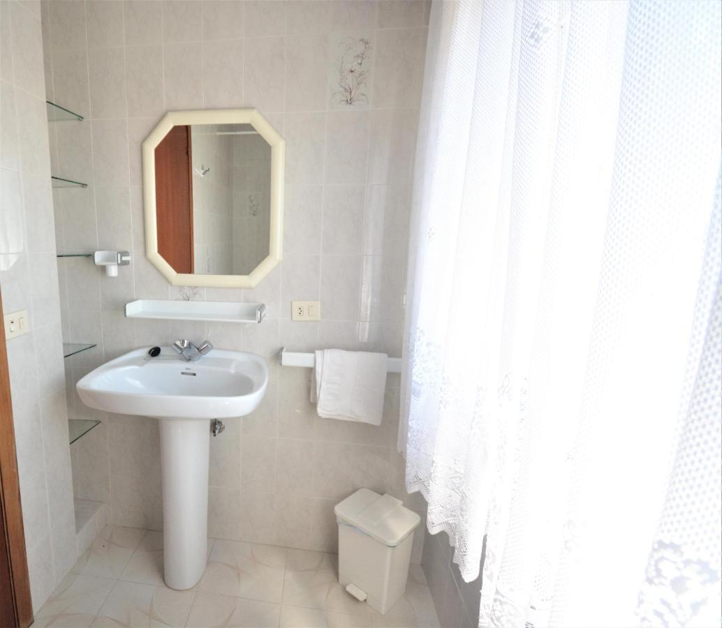 Apartamentos De Playa En Un Entorno Rural Sanxenxo Esterno foto